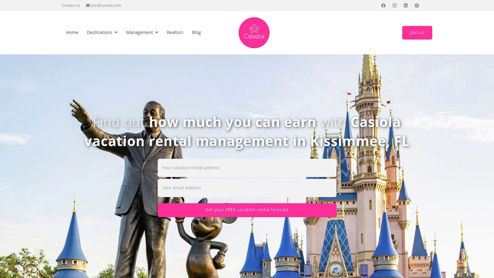 A modern and stylish vacation rental interior managed by Casiola Orlando in Kissimmee